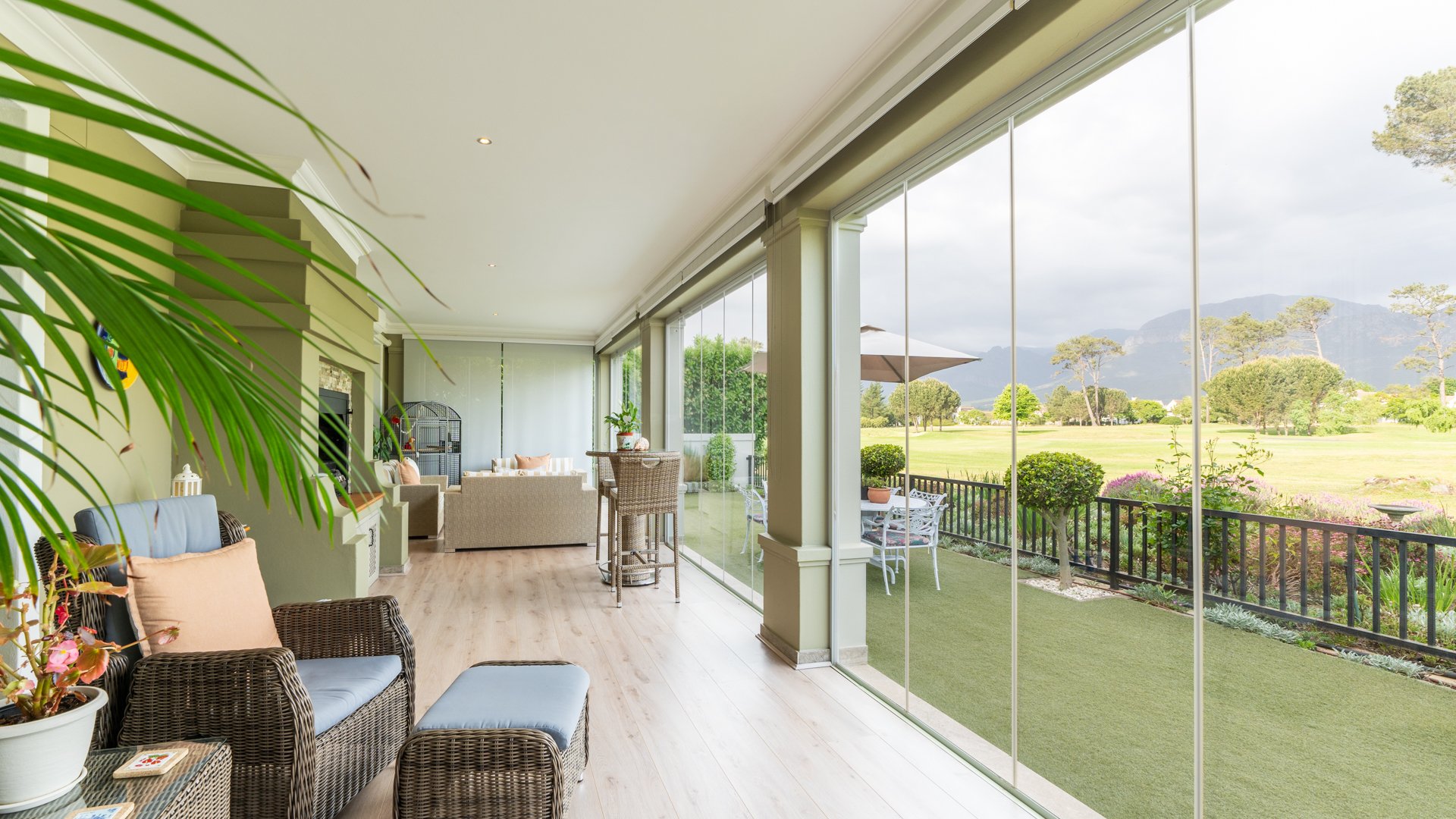 4 Bedroom Property for Sale in Boschenmeer Golf Country Estate Western Cape